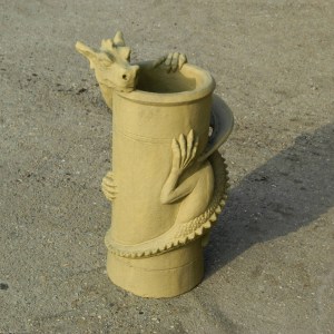 dragon rooftop chimney pot